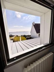 Maisons de vacances Maison de charme vue mer 180 renovee Acces plage : photos des chambres