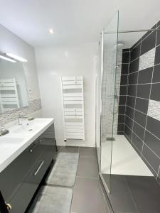 Appartements Charmant T3 cosy A 2 pas du bourg et des plages : photos des chambres