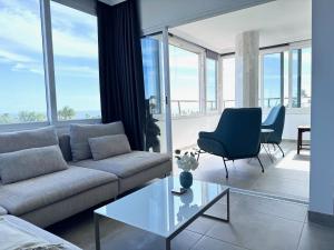 Excelsior I Sea View Apartment