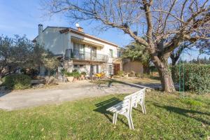 Le Mélomane - Maison climatisée avec jardin clos - 3hvězdičkové hotely ve městě Montfrin