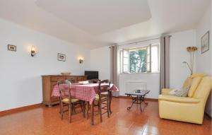 Maisons de vacances Awesome Home In Fayence With Wifi : photos des chambres