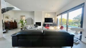 Villas Maison La pause Contemporaine et Piscine Privee : photos des chambres