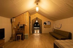 Seosan Godeunnam Glamping