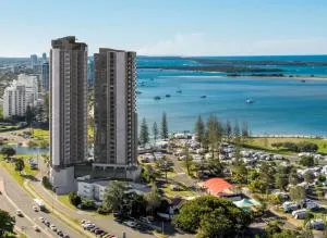 Marine Quarter Apartments by CLLIX - Голд-Кост