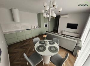 Green apartments by Monto