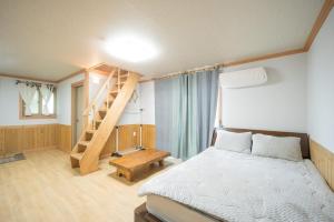 Seogwipo Yongnuni Pension