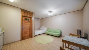 Hongcheon Anga Inn Pension