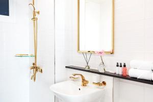 Geoje Harakeke Pension