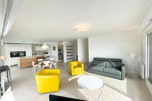 Appartements Luxury Haut Standing Vue mer d'exception 360 : photos des chambres