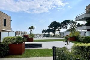 Appartements T2 de standing  Port et plages a pieds : photos des chambres