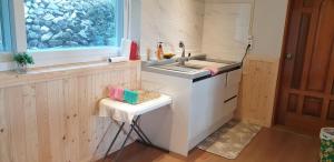 Full Moon Dalbawi Pension