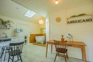 Hoengseong Marshmallow Pool Villa pets allowed