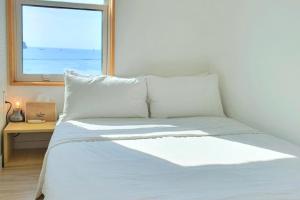 Jeju Neulboyi Ohu Pensyeon