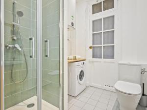 Élégant Appartement à Paris 16e