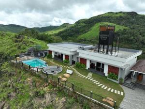 Mathews Legacy by Whitetrip