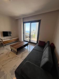 Lüks Deniz ve Doğa Manzaralı Yazlık Ev