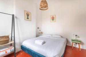 52ADO - Apprt proche Saint-Charles et cours Julien