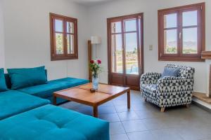 Fabulous Holiday Villa in Naxos Island