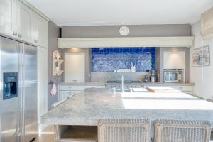 Stunning 3-Bedroom apartment with panoramic view