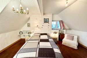 Maisons de vacances Longere de charme - Tout confort - 2min des plages : photos des chambres