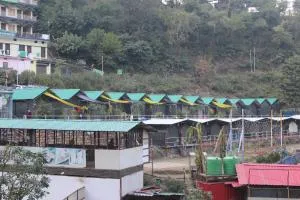 Blue Heaven Camp - Devaprayāg
