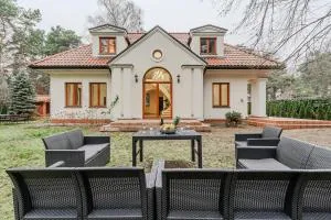 Lumina amazing house in Warsaw - Otwock