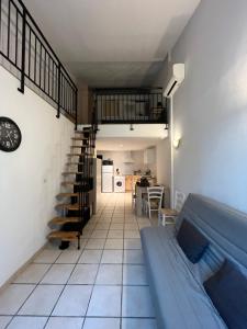 Appartements Charmant T2 avec mezzanine au coeur du Village de Canet 2CARLLA16 : Appartement-Studio avec 1 Lit Double