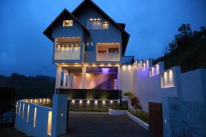 Vagamon Paradise by Whitetrip