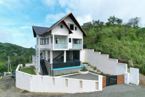 Vagamon Paradise by Whitetrip