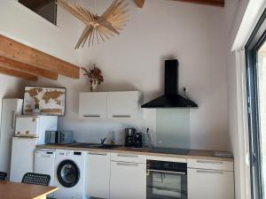 Jolie maison à Biscarrosse zéro six soixante treize soixante huit vingt six 02