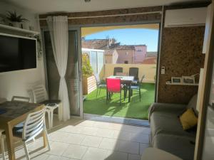 Au Coeur de Bandol T2 climatisé avec terrasse et garage
