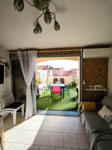 Appartements Au Coeur de Bandol T2 climatise avec terrasse et garage : photos des chambres
