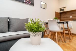 Apartments Em-Da