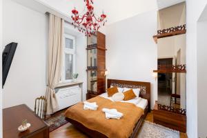 Św Tomasza Old Town, Sun & Snow