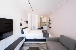 Flamingo 404 - Sea Point Studio Apartment