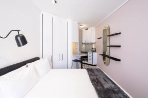 Flamingo 404 - Sea Point Studio Apartment