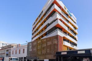 The Blok 102 -1 Bedroom Apartment in Sea Point