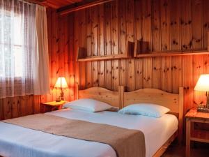 Chalet Magicien by Interhome