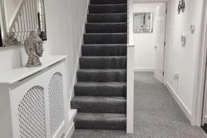 London Oasis Modern 2BR Apartment - London