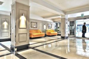 Executive Sloane Apartment 810