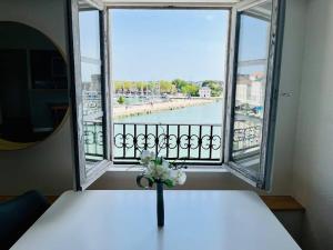 Appartement Vue Port, Joli T2, LR130