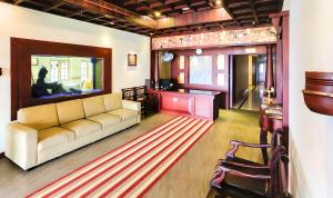 Seaflare Beach Resort & Spa