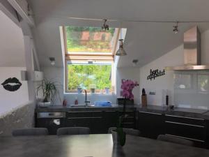 Cabana & Villa L Elégante - Piscine, Plage à 1km