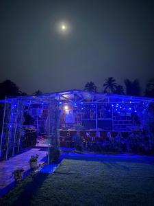 Turtle Beach House with free breakfast & wifi