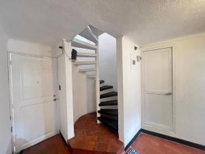 Lovely Duplex with balcony!