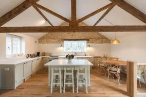 Cuckoo Nest By Birch Stays New Home - Studley