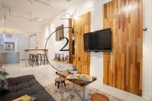 Infinity pool Sutera Avenue suite 2BR Free Wifi-Netflix-Parking - 甘榜森布兰