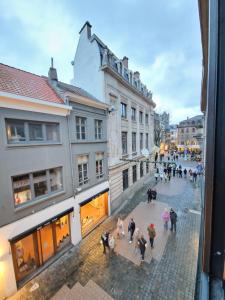 Cozy Room, Big City Adventures III