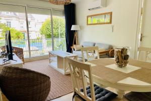 L Escapade Rochelaise - Wifi & Balcon