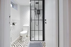 Luxury Studio Apartment